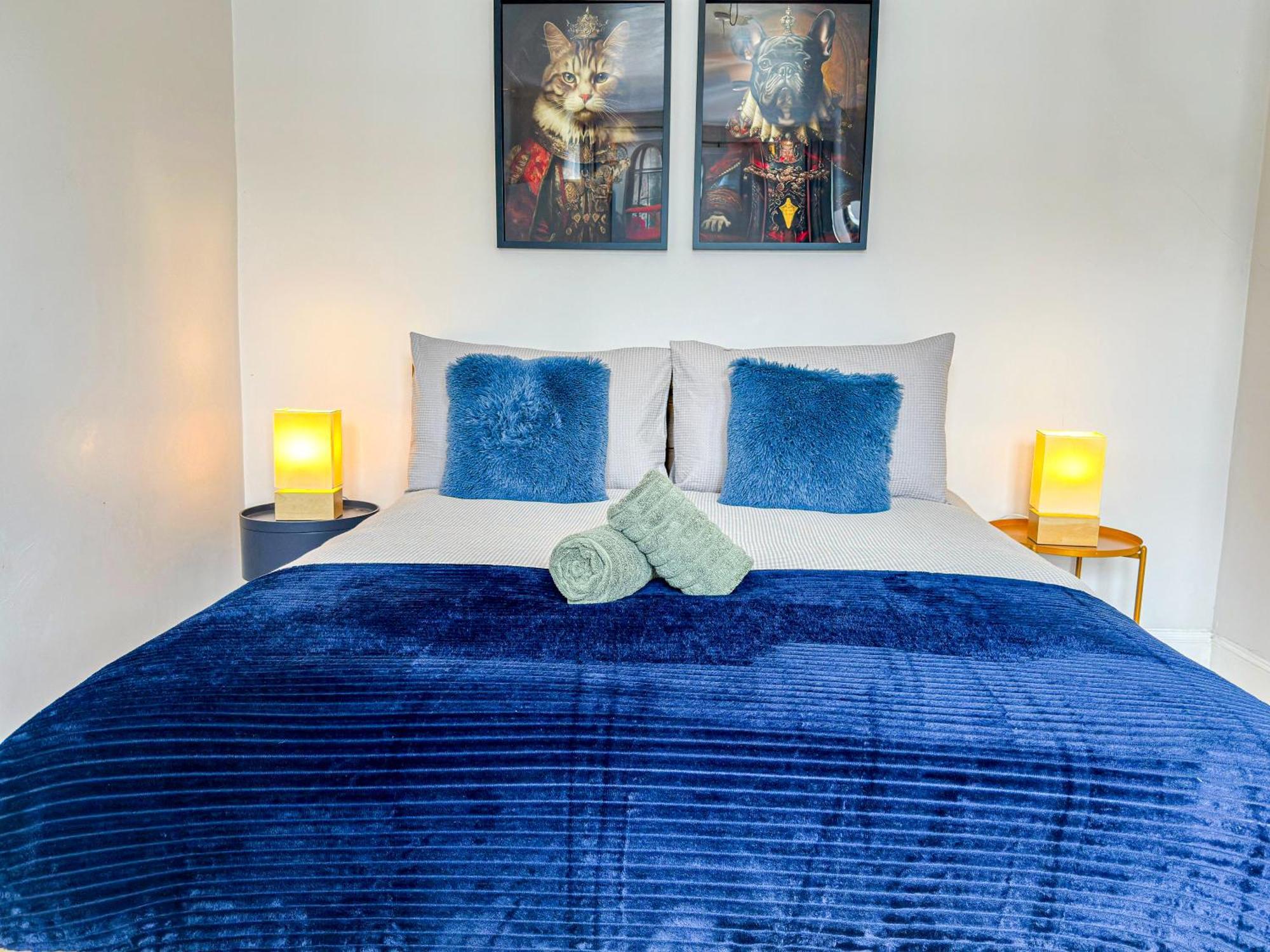 Stylish 1-bed Flat In Willesden With Private Patio * Londen
